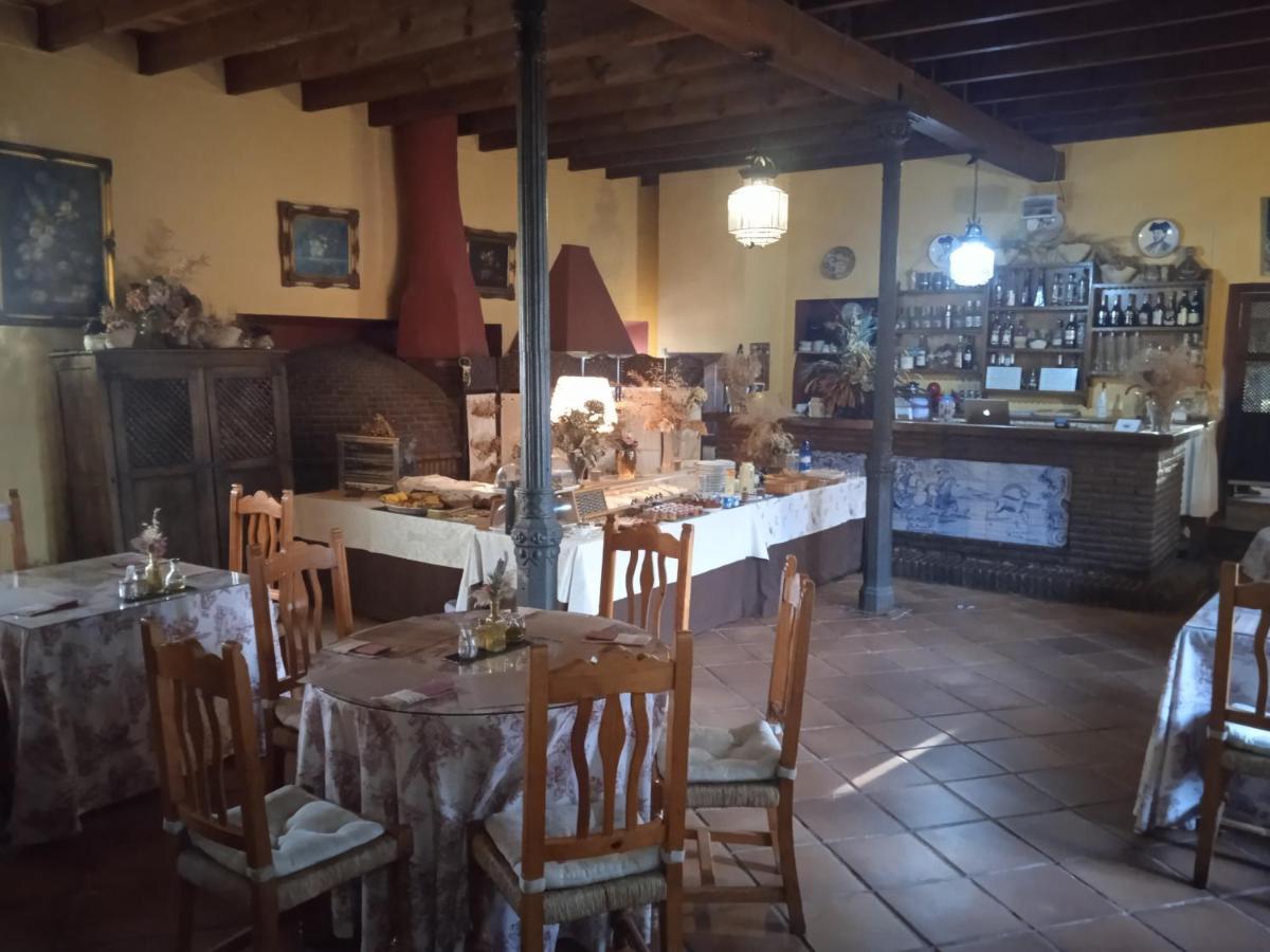 Cortijo Carrillo Bed & Breakfast Cartaojal Bagian luar foto