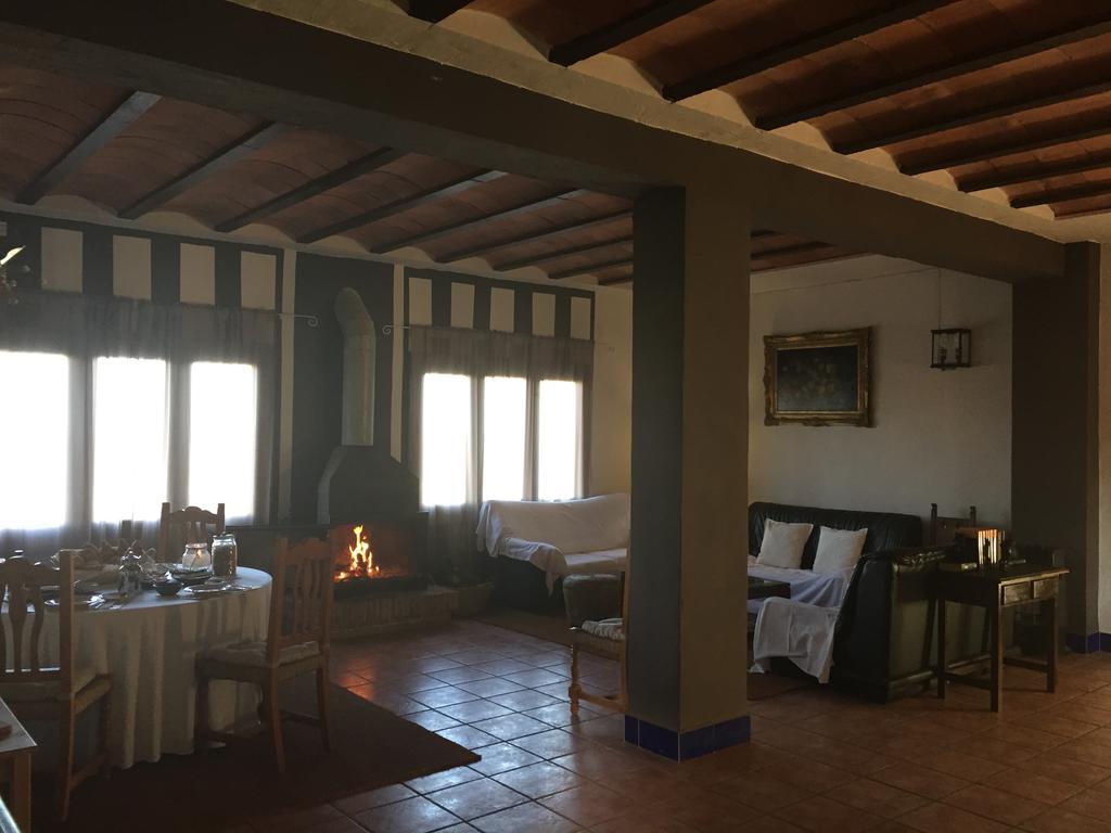 Cortijo Carrillo Bed & Breakfast Cartaojal Bagian luar foto