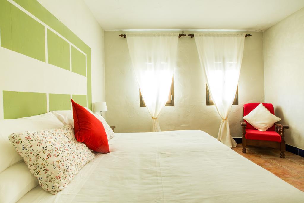 Cortijo Carrillo Bed & Breakfast Cartaojal Bagian luar foto