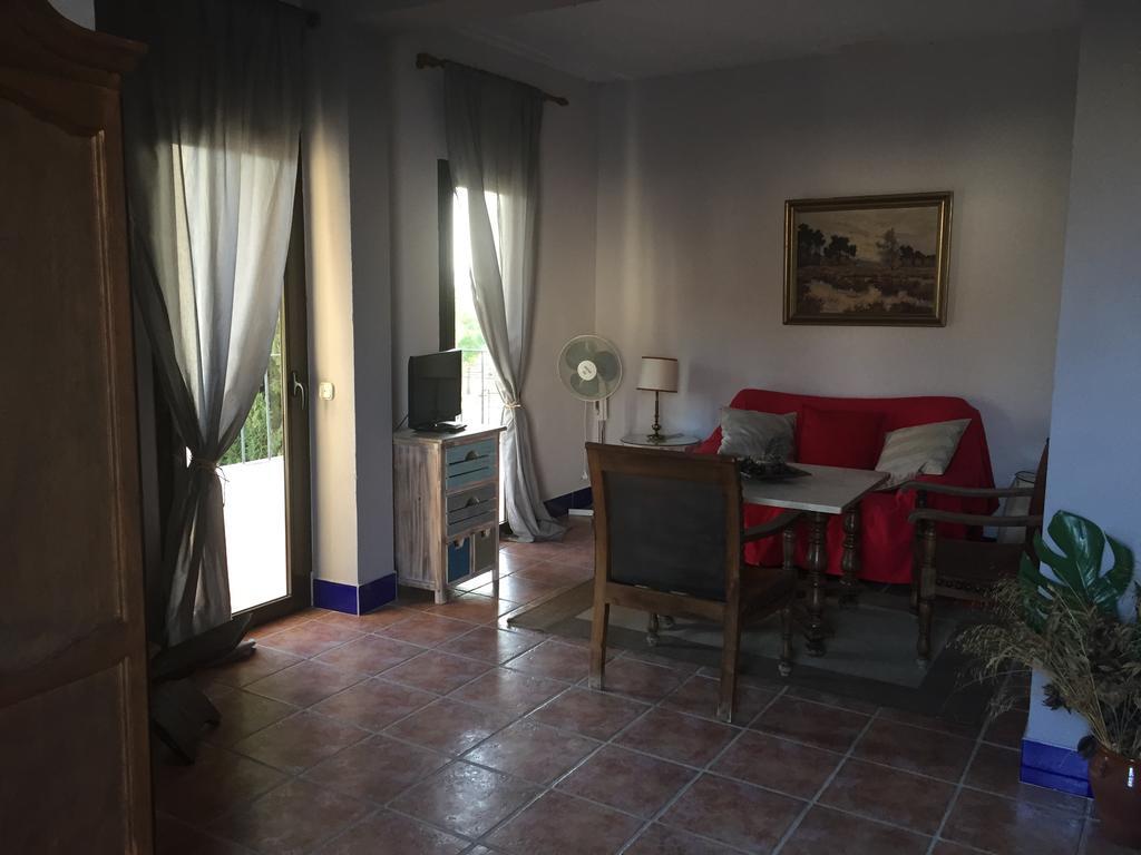 Cortijo Carrillo Bed & Breakfast Cartaojal Bagian luar foto