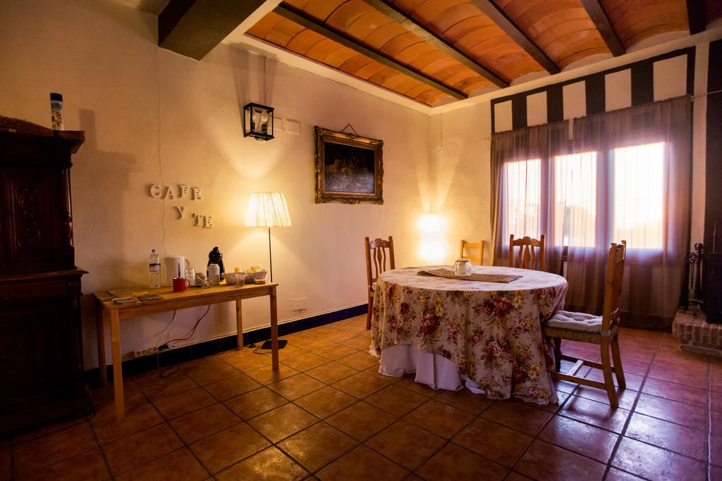 Cortijo Carrillo Bed & Breakfast Cartaojal Bagian luar foto