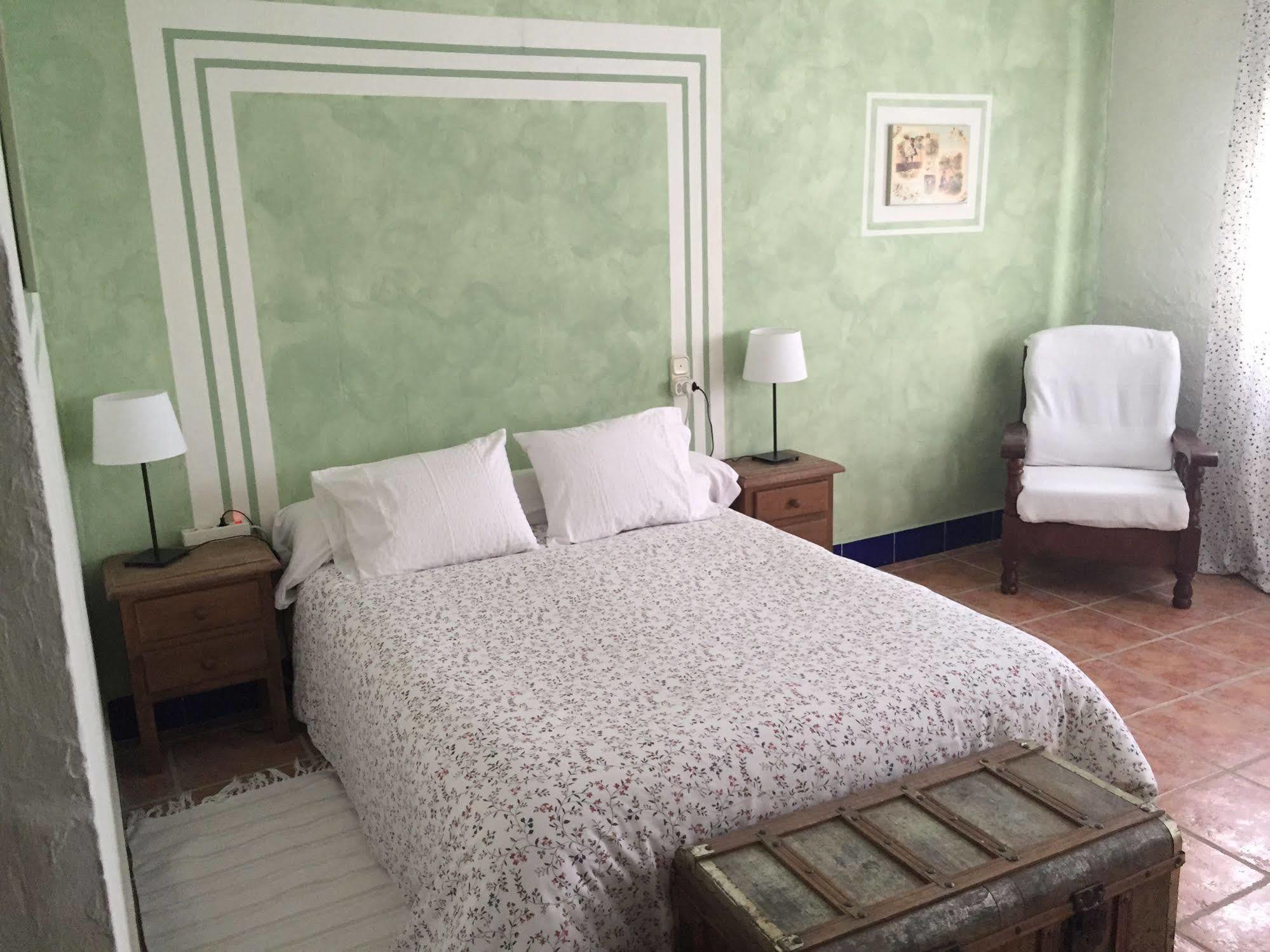 Cortijo Carrillo Bed & Breakfast Cartaojal Bagian luar foto